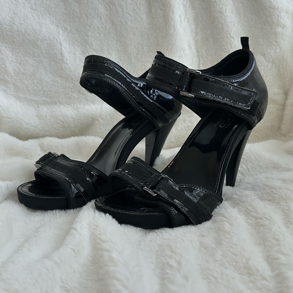 MICHAEL Michael Kors Patent Leather Velcro Strap Platform Heels - 10
